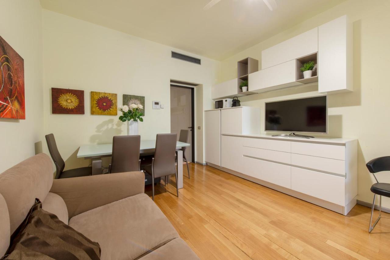 Milan Royal Suites - Centro Duomo Ngoại thất bức ảnh