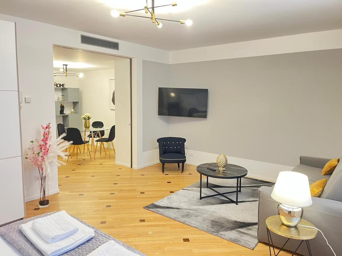 Milan Royal Suites - Centro Duomo Ngoại thất bức ảnh